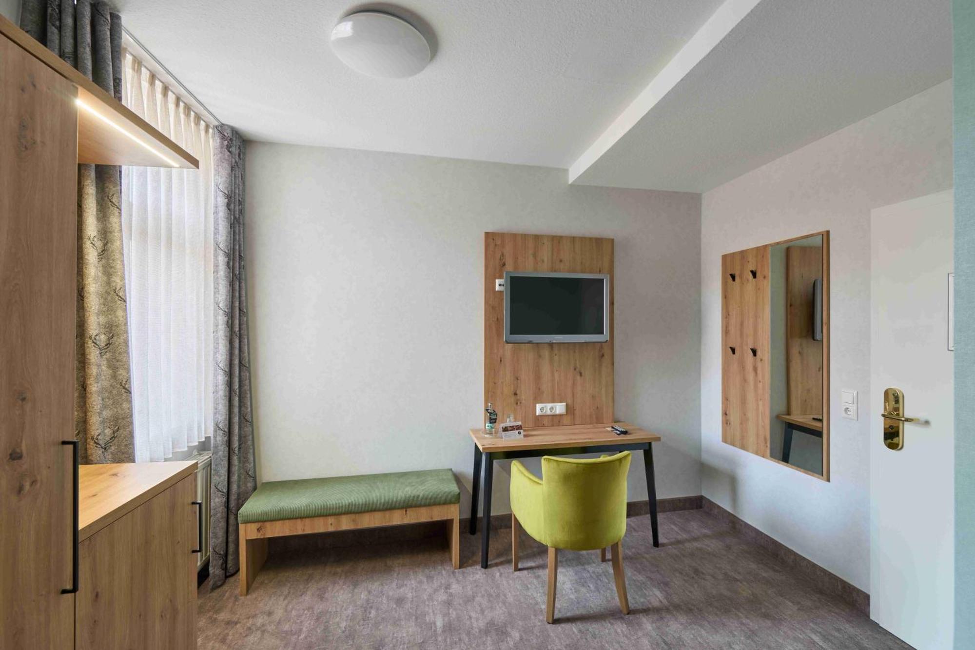Brauhaus Zum Loewen Hotel Muehlhausen  Ngoại thất bức ảnh